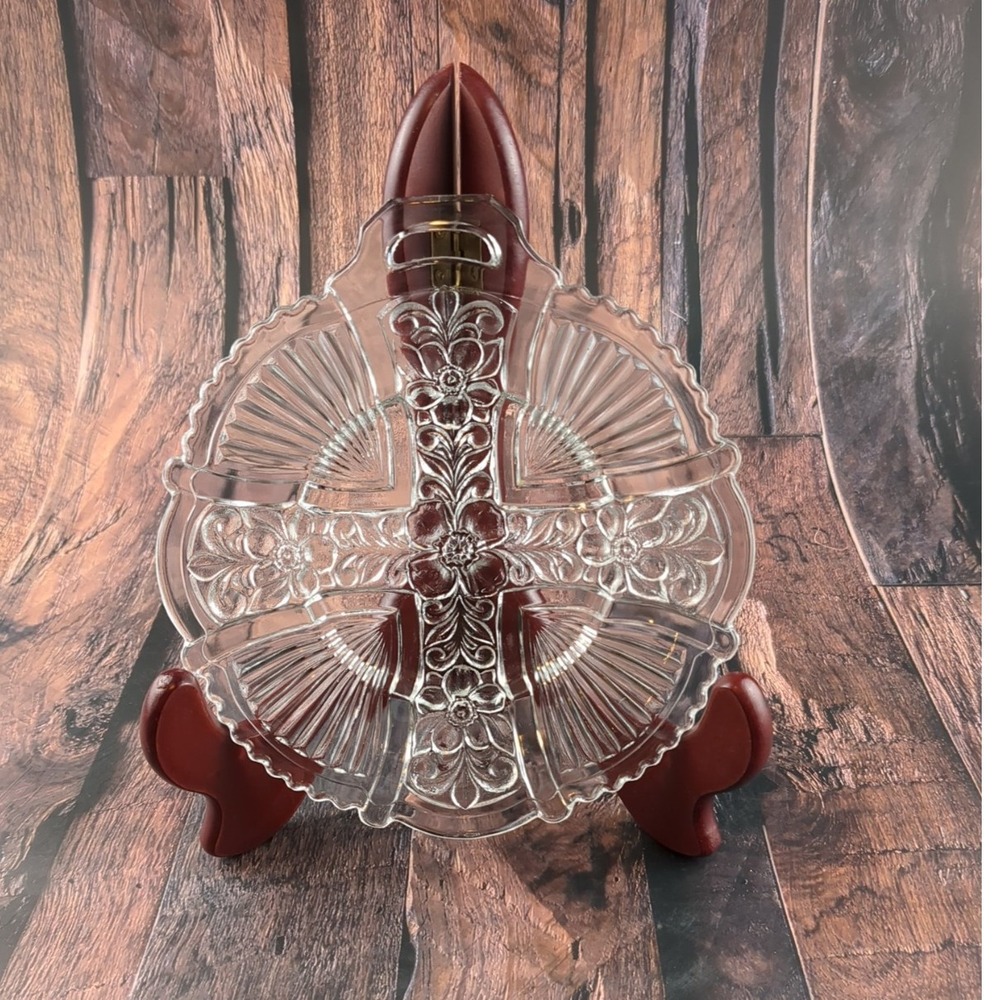 Vtg Clear Glass‎ Handled Plate 6.5" Cross Cut Pattern Candy Trinket Dish Decor